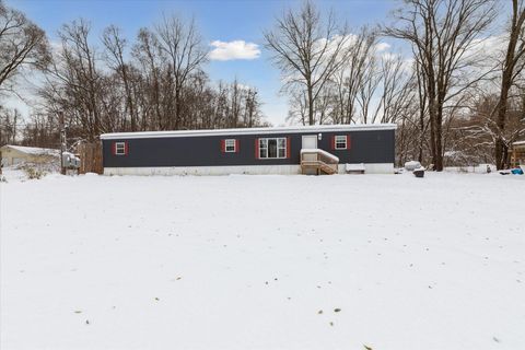 A home in Bloomingdale Twp