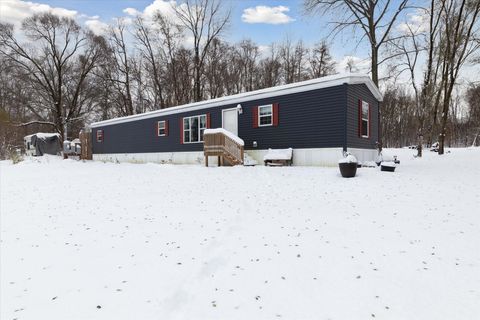 A home in Bloomingdale Twp