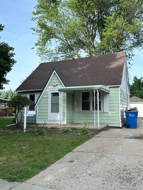 A home in Warren