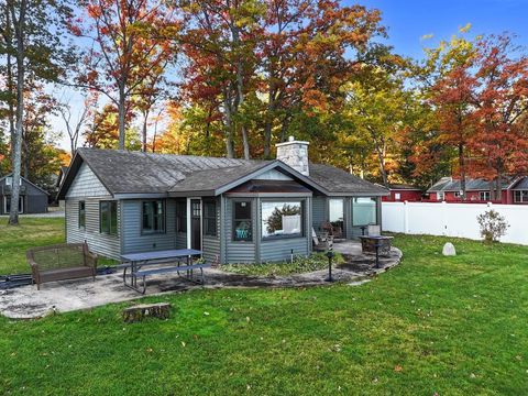 A home in Gerrish Twp