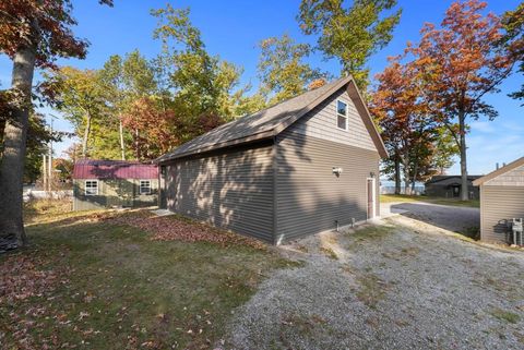 A home in Gerrish Twp