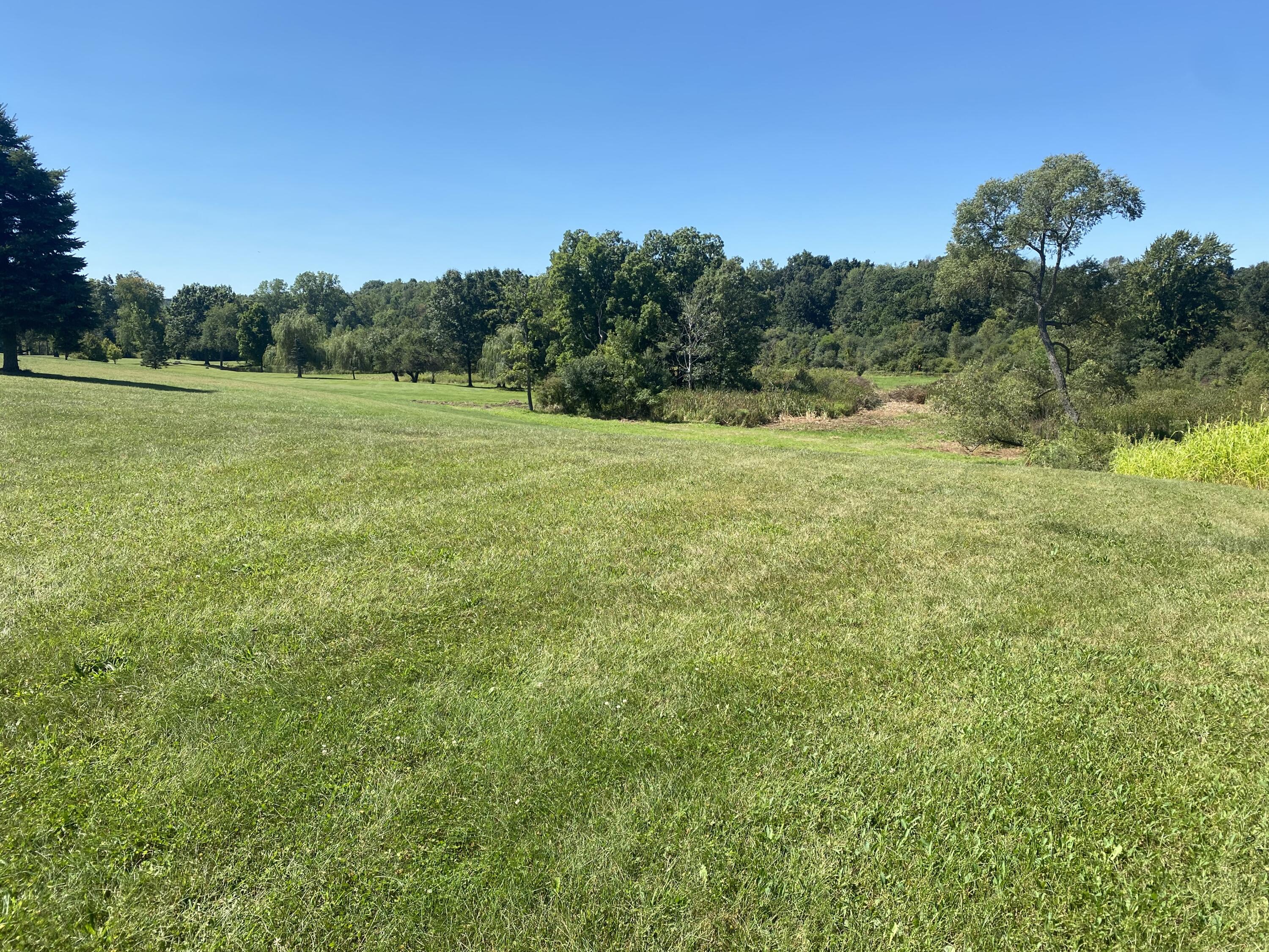 RIVER BEND Drive Lot #5