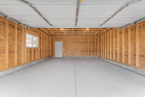 listing image 43