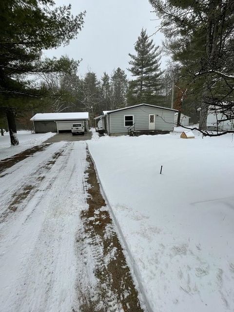 A home in Plainfield Twp