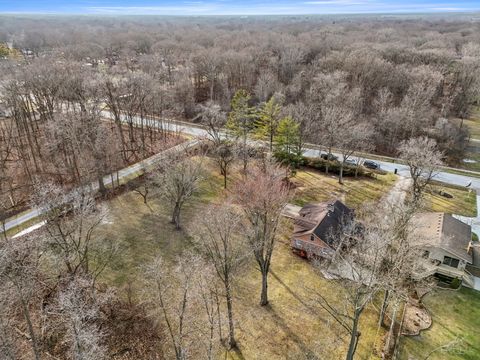 A home in Grosse Ile Twp