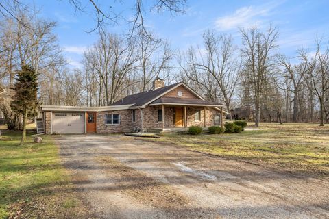 A home in Grosse Ile Twp