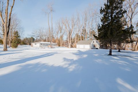 A home in Birch Run Twp