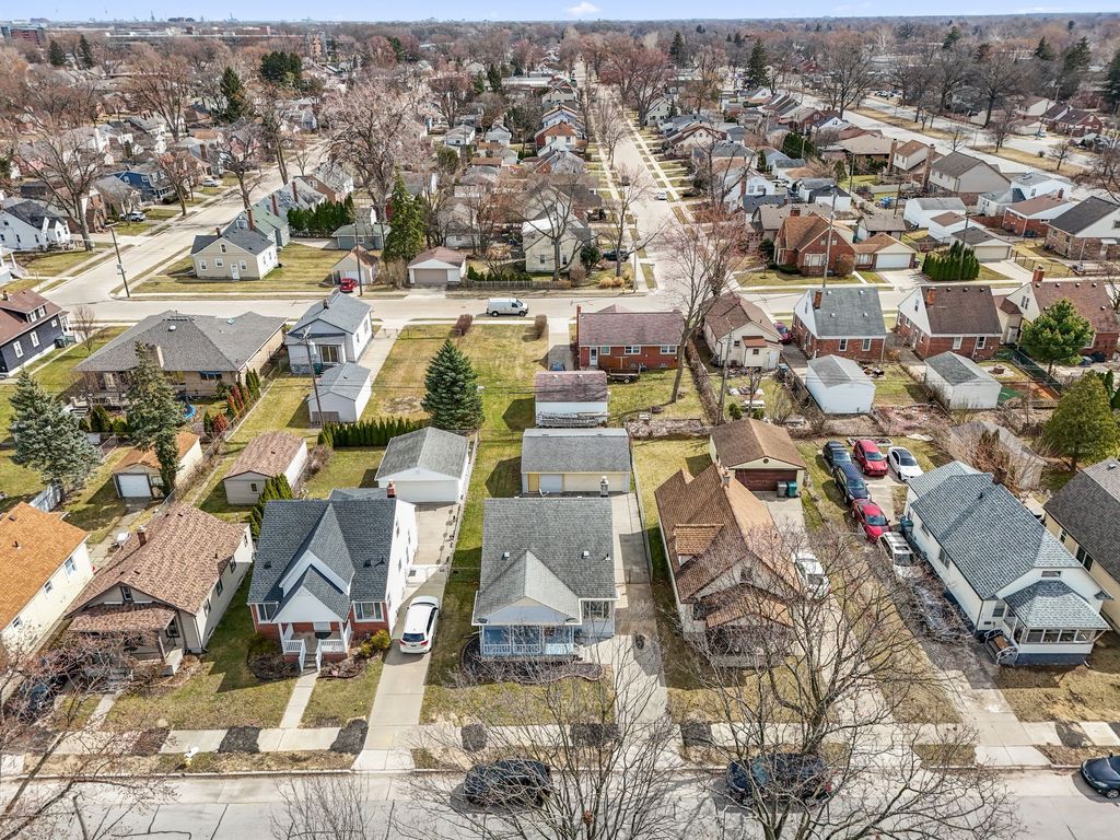 listing image 24