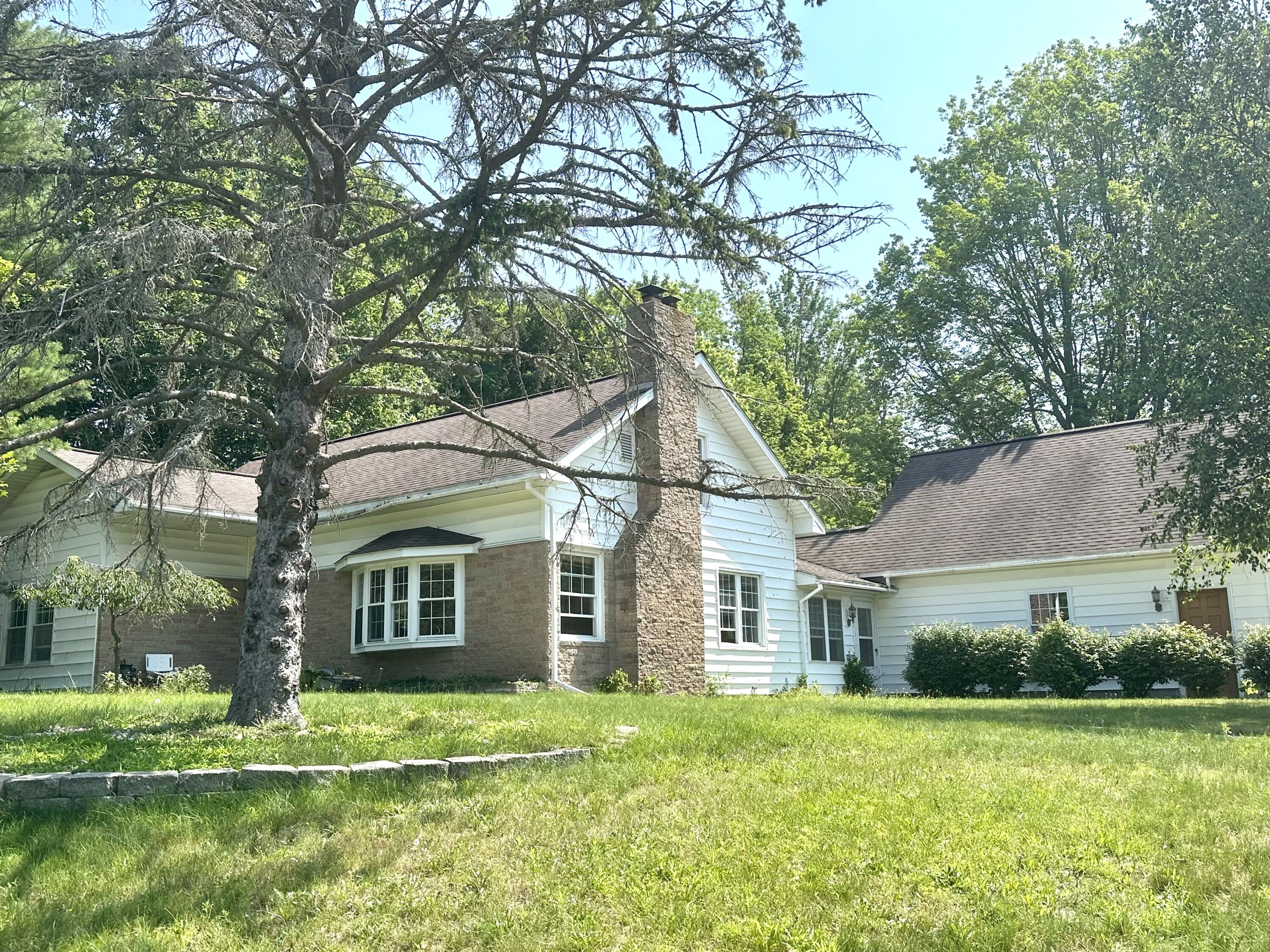 View Onekama Vlg, MI 49675 house