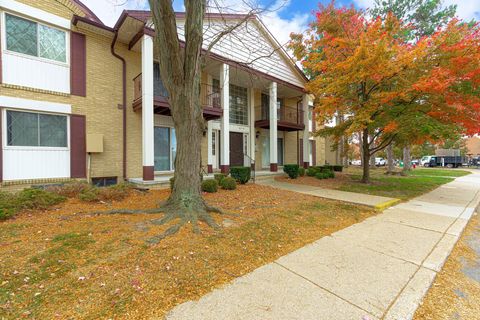 A home in Warren