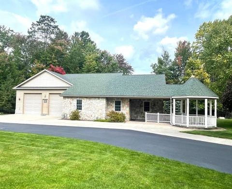 A home in Richfield Twp