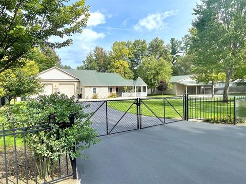 A home in Richfield Twp