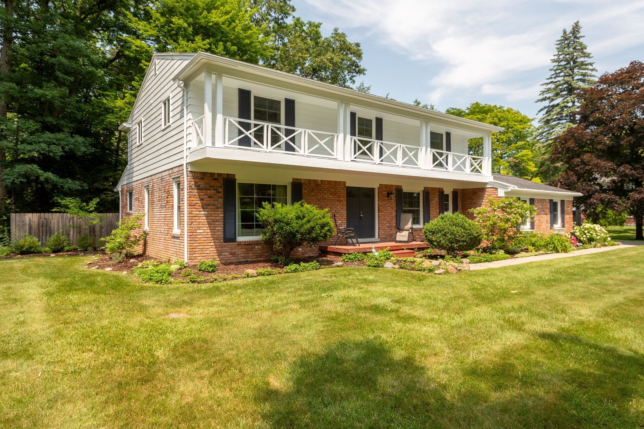 View Bloomfield Twp, MI 48304 house