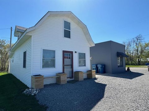 A home in Roscommon Twp