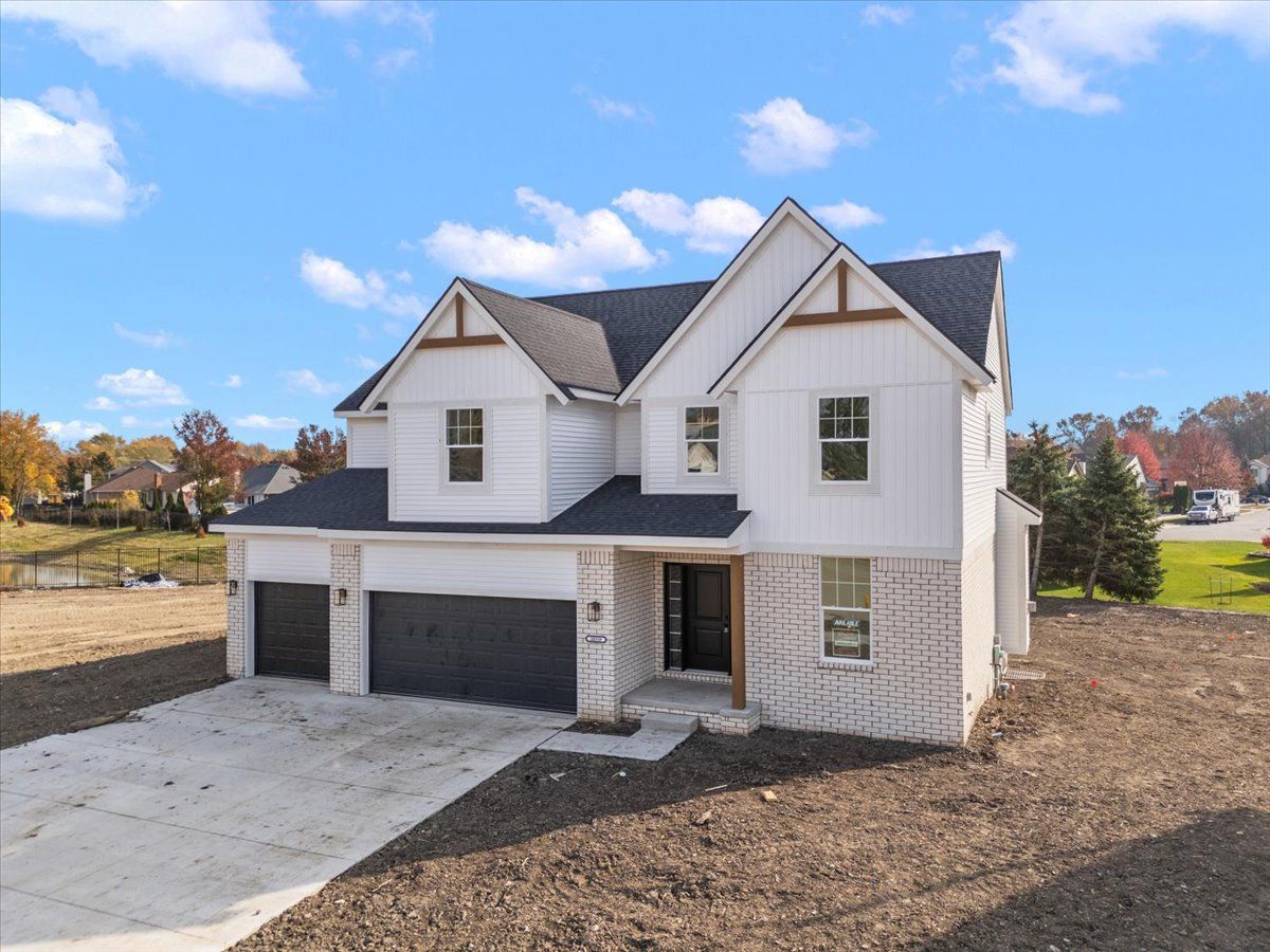 28342 Nadia Lane