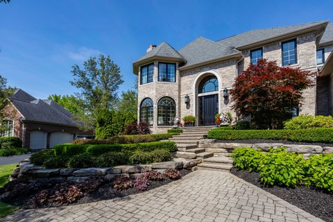 A home in Bloomfield Twp