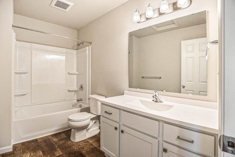 A home in HollandCharterTownship_Ottawa