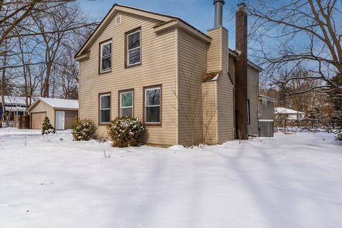 A home in Commerce Twp