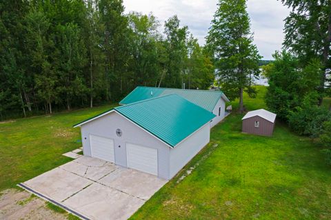 A home in Excelsior Twp