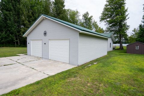 A home in Excelsior Twp