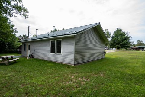 A home in Excelsior Twp