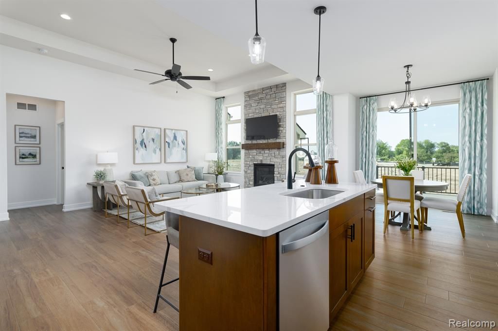 3871 Chatham Place 101