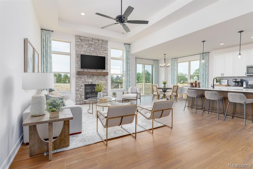 3871 Chatham Place 101