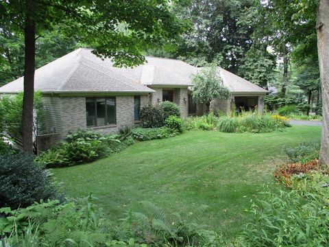 A home in Plainfield Twp