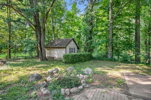 A home in Howard Twp