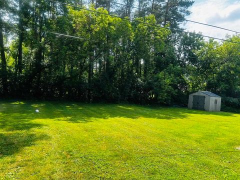 A home in Standish Twp