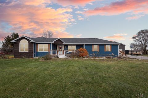 A home in Kawkawlin Twp