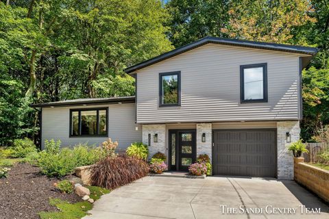 A home in Grand Haven Twp