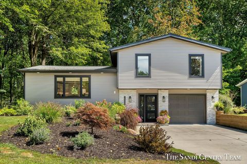 A home in Grand Haven Twp