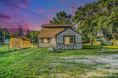 A home in Egelston Twp