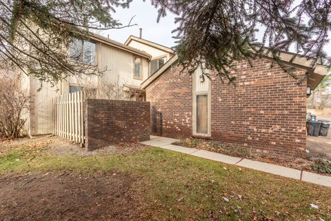 A home in West Bloomfield Twp