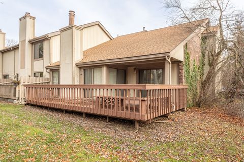 A home in West Bloomfield Twp