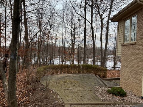 A home in West Bloomfield Twp