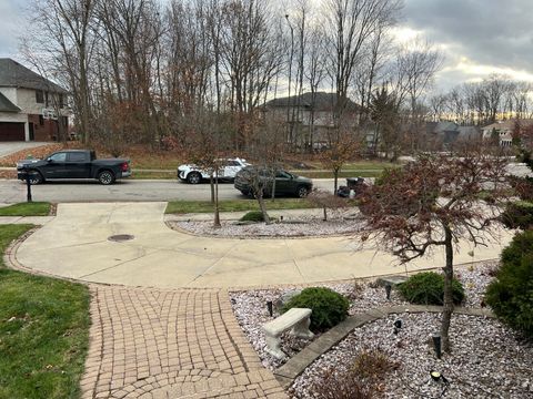 A home in West Bloomfield Twp