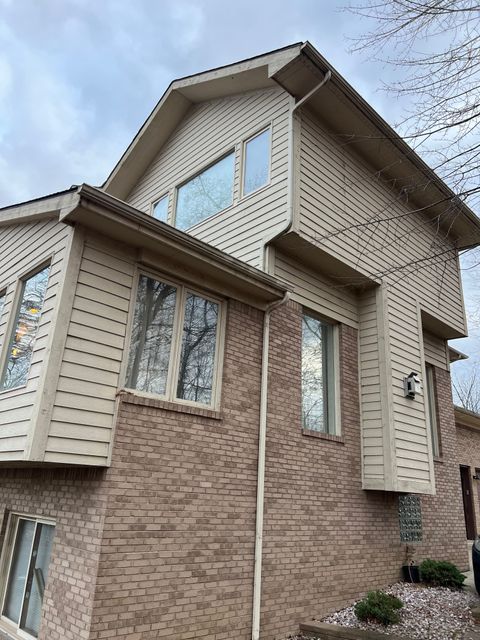 A home in West Bloomfield Twp