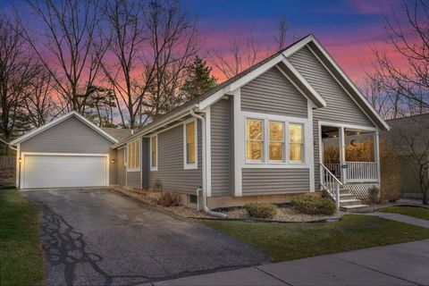 A home in Kentwood