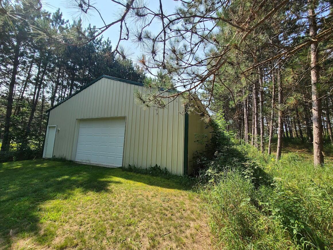 Photo 15 of 16 of 418 Meceola Court mobile home