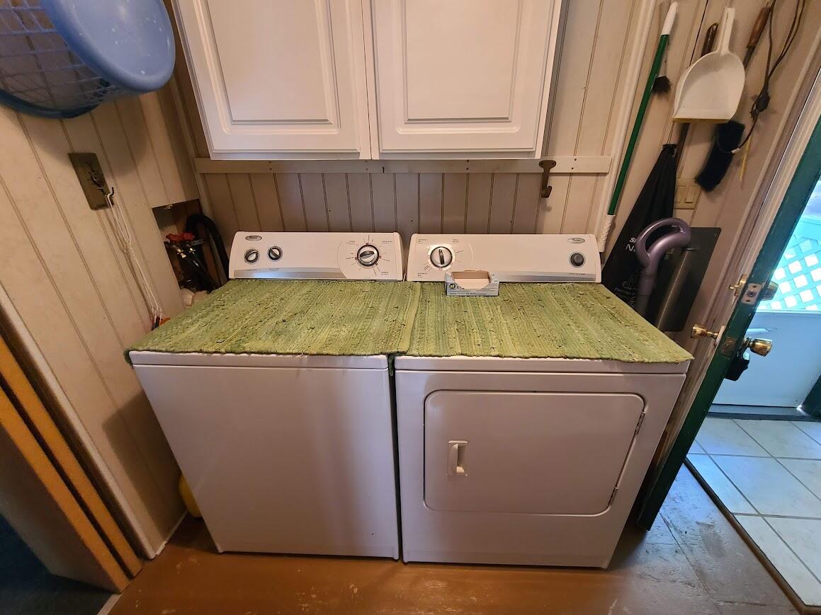 Photo 7 of 16 of 418 Meceola Court mobile home