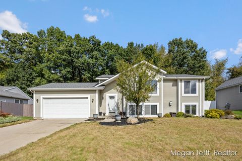 A home in Plainfield Twp