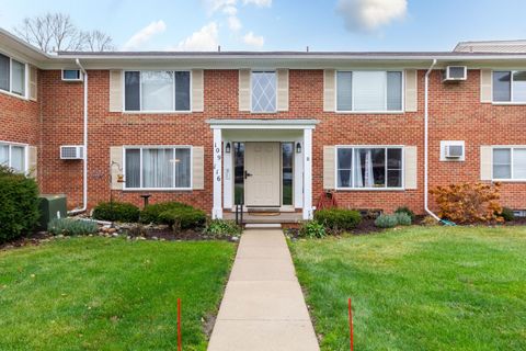 A home in Grosse Ile Twp