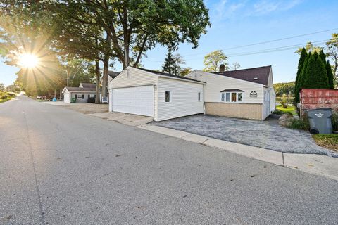 A home in Vandalia Vlg