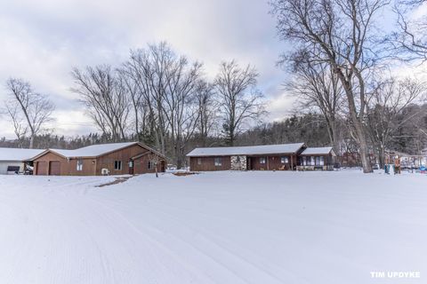 A home in Bridgeton Twp