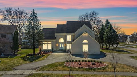 A home in West Bloomfield Twp