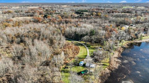 A home in Fredonia Twp