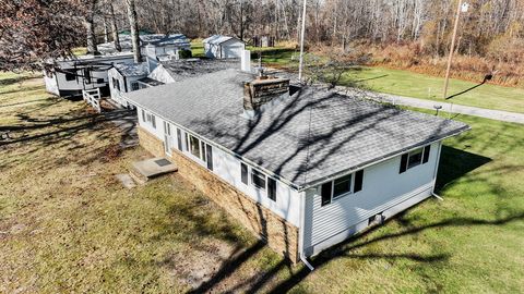 A home in Fredonia Twp