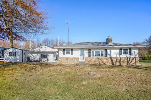 A home in Fredonia Twp